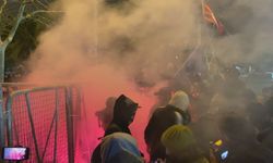 İstanbul - CHP'nin Saraçhane'deki mitinginin ardından taşkınlık çıkaran 35 kişi gözaltına alındı / Görüntü eklendi