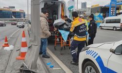 İstanbul - Esenyurt'ta kayganlaşan yolda düşen motosikletli öldü