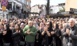 İstanbul- Fatih'te boşanma aşamasındaki eşi tarafından öldürülen kadın son yolculuğuna uğurlandı