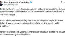 İstanbul-Fatih'te çöken binaların enkazından çıkarılan 2 yaralı taburu edildi