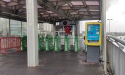 İstanbul - İstanbul'da bayramın ilk günü yollar boş kaldı