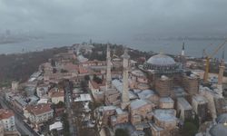 İstanbul- Numan Kurtulmuş bayram namazını Ayasofya Camii'nde kıldı