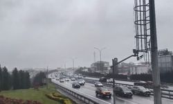 İstanbul - Ramazan Bayramı'nın son gününde Çamlıce gişelerinde trafik yoğunluğu - 1