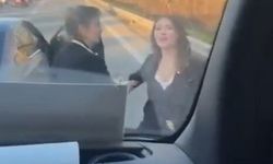 İstanbul - Şile Otoyolu'nda yol verme tartışması; şoföre küfür etti minibüse tekme attı