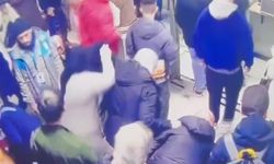 İstanbul - Sultanahmet'te yankesicilik yaparken suçüstü yakalanan 2 kadın tutuklandı