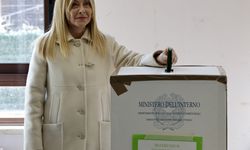 İtalya'da yargı reformu referandumda reddedildi