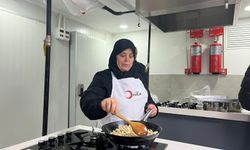 Kızılay Genel Başkanı Yılmaz, Gazzeli kadınlar ile iftarda bir araya geldi