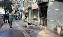 Komşusu ile tartışıp, kendi evini yaktı