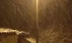 Kütahya'nın yüksek kesimleri beyaza büründü