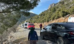 Mersin'de işçi servisi, uçurumdan yuvarlandı; 3 ölü, 11 yaralı