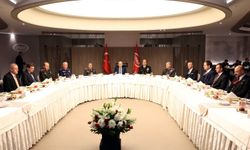 Milli Savunma Bakanı Güler, iftarda OYAK üst yönetimiyle bir araya geldi