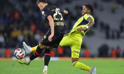 Namağlup serisi sona eren Fenerbahçe, şampiyonluk yarışında yara aldı