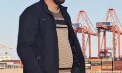 Niğde'de hafif ticari araç elektrik direğine çarptı: 1 ölü, 1 yaralı / Ek fotoğraf