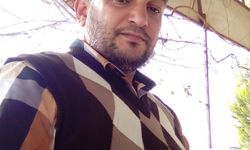 Osmaniye'de kamyonun çarptığı motosikletin sürücüsü öldü; kaza kamerada