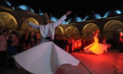 Restorasyonun ardından ibadete açılan Selimiye Cami avlusunda iftar