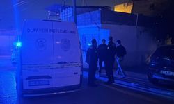 Silahlı kavgada sokaktan geçen genç kız öldü, 1 kişi de yaralı