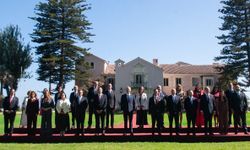 Şili'de devlet başkanlığı seçimini kazanan Jose Antonio Kast yemin ederek göreve başladı