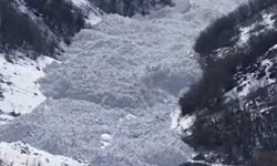 Şırnak'ta çığ düşme anları kamerada