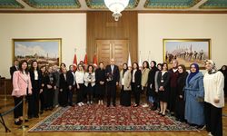 TBMM Başkanı Kurtulmuş, Meclis personeliyle bayramlaştı