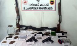 Tekirdağ'da çiftlik evinde silah, sahte içki, uyuşturucu ele geçirildi