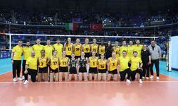 VakıfBank, seyircisi önünde Final-Four bileti arıyor