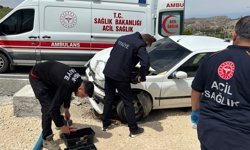 Adıyaman'da 2 otomobil çarpıştı; 6 yaralı