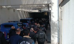 Akademisyen, meslektaşlarını ve esnafı sahte evrakla 521 milyon TL dolandırdı; 12 gözaltı