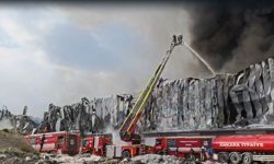 Ankara'da mobilya deposunda yangın