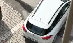 Avcılar'da ters yön kavgası; araya girenlere sinirlenen sürücü mahallelinin üzerine yürüdü