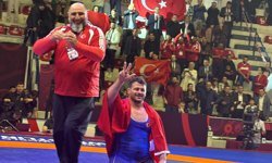 Avrupa'nın en büyüğü Rıza Kayaalp