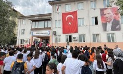 Ayser Çalık Ortaokulu'nda sessiz 23 Nisan