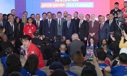 Bakan Bak: Formula 1 artık Türkiye'de olacak