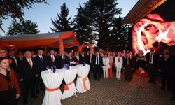 Bakan Bolat: Hollanda Türkiye'deki yatırımlarda 32 milyar dolarla birinci sırada