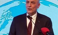 Bakan Bolat: Körfez'deki savaş, ticaretin artık Orta Koridor'dan yapılacağını gösteriyor (2)