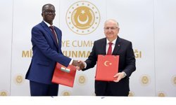 Bakan Güler, Nijer Savunma Bakanı Orgeneral Mody ile görüştü