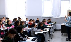 Bakan Kurum: Yepyeni bir okulda, bayramın heyecanı başka oluyor