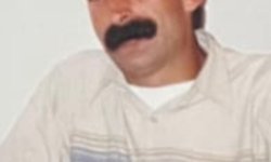 Bıyıklarıyla gündem olan ilçe başkanı: Yakıştığı için uzattım