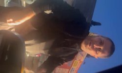 Büyükçekmece'de eşinin tartıştığı sürücüyü tehdit edip otomobiline zarar verdiler