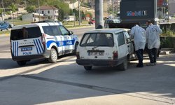 Çalınan otomobil akaryakıt istasyonunda terk edilmiş halde bulundu