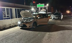 Daltonlar suç örgütü ile bağlantılı 2 şüphelinin aracında el bombası ele geçirildi