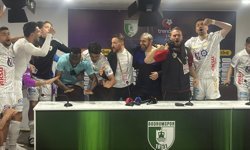 Erzurumspor FK basın toplantısında şampiyonluk sevinci