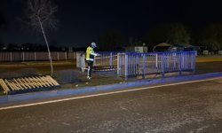 Eskişehir'de virajı alamayan otomobil, 5 metre yükseklikten sulama kanalına düştü