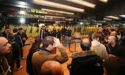 EuroLeague şampiyonu Fenerbahçe Opetli basketbolcular, taraftarlarla buluştu