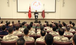 Genelkurmay Başkanı Orgeneral Bayraktaroğlu, Katar'da