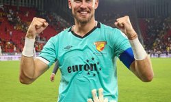 Göztepe'de Lis'e Lech Poznan kancası