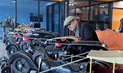 Hurda dikiş makinelerinden Atatürk'ün kullandığı araçların maketini yaptı / Ek fotoğraflar