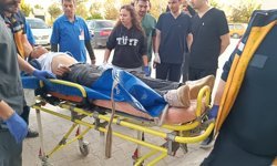 Husumetli iki komşu aile arasında bıçaklı kavga: 1'i ağır, 4 yaralı