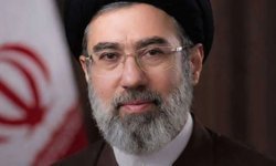 İran lideri Hamaney: Düşmanın medya operasyonu milli birliği zedelemeyi amaçlıyor