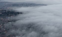 İstanbul'da etkili olan sis havadan görüntülendi