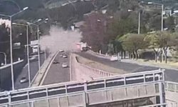 İzmir'de freni boşalan TIR, 9 araca çarptı: 3 ölü, 1'si polis 4 yaralı (6)